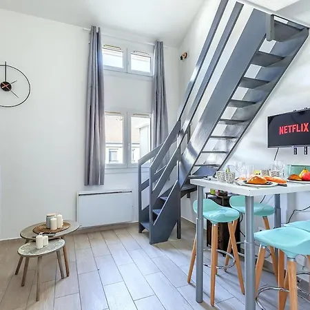 Duplex - 4 Min Gare, 10 Min Disneyland, Parking Bussy-Saint-Georges